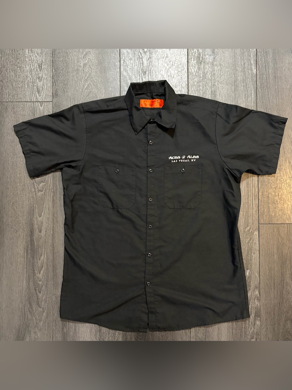 Aces Ales Las Vegas, NV Black Button Up SS Employee Corner Stone Shirt Men’s L
